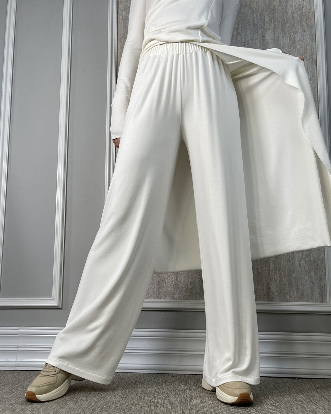 Burcu Aslan Pants PILONA SOFT PANTS