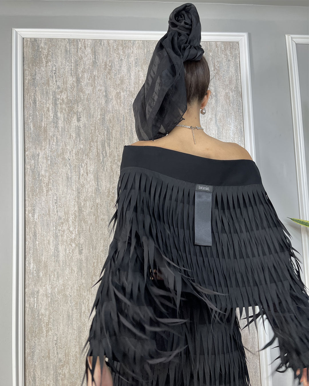 Burcu Aslan Blouse EZAMO TOP