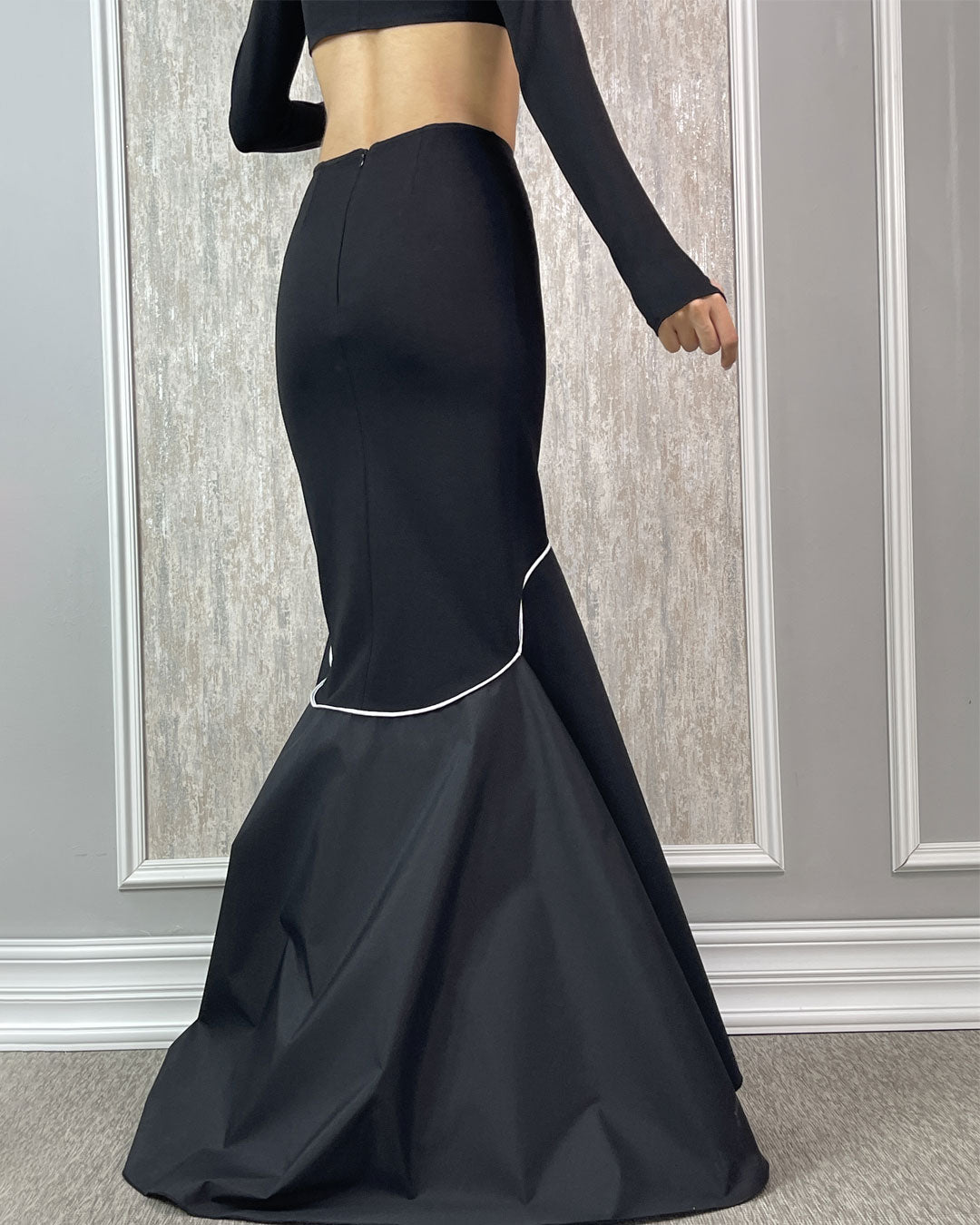 Burcu Aslan Skirt SURO STRECHY SKIRT