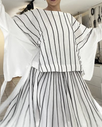 Burcu Aslan TOTAL OUTFIT OLERA LINEN LOOK
