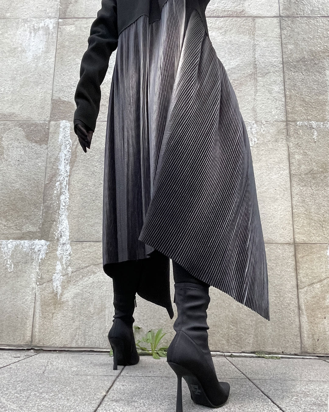 Burcu Aslan Coat ROE TOPCOAT