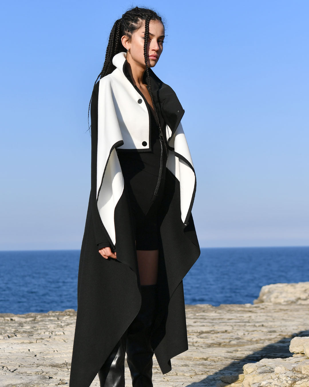 Burcu Aslan Coat ROCA COAT